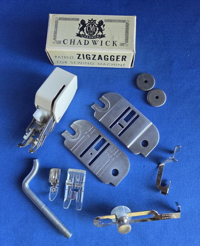 Singer sewing machine - sewing,